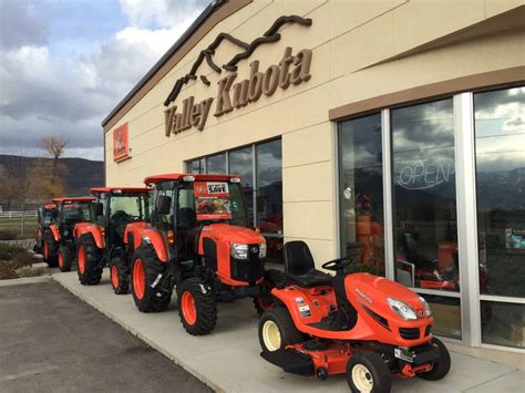 kubota excavator dealers near me